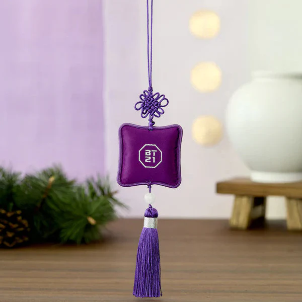 BT21 - Premium K-Edition Embroidered Tassel Keyring - Image 8