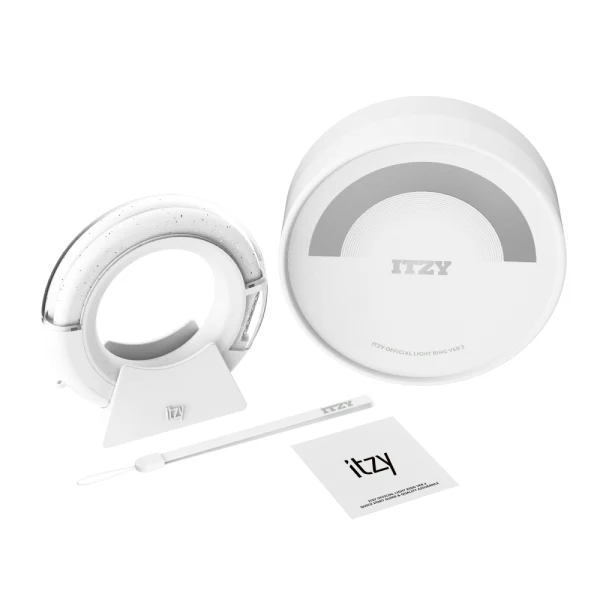 ITZY - Official Light Ring [Ver. 2] - Image 2