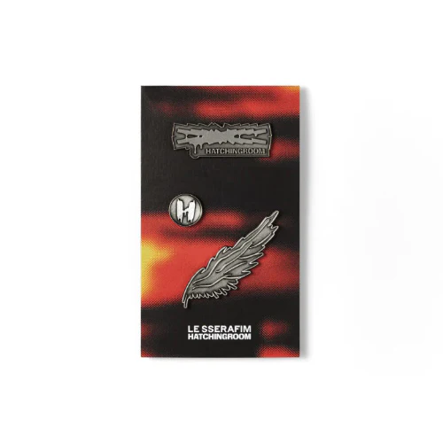 LE SSERAFIM - Badge Set [LE SSERAFIM X HATCHINGROOM Official MD]