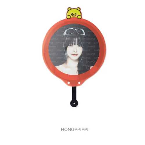 LE SSERAFIM - Image Picket Cover [EASY CRAZY HOT 2025 TOUR Official MD] - Image 6