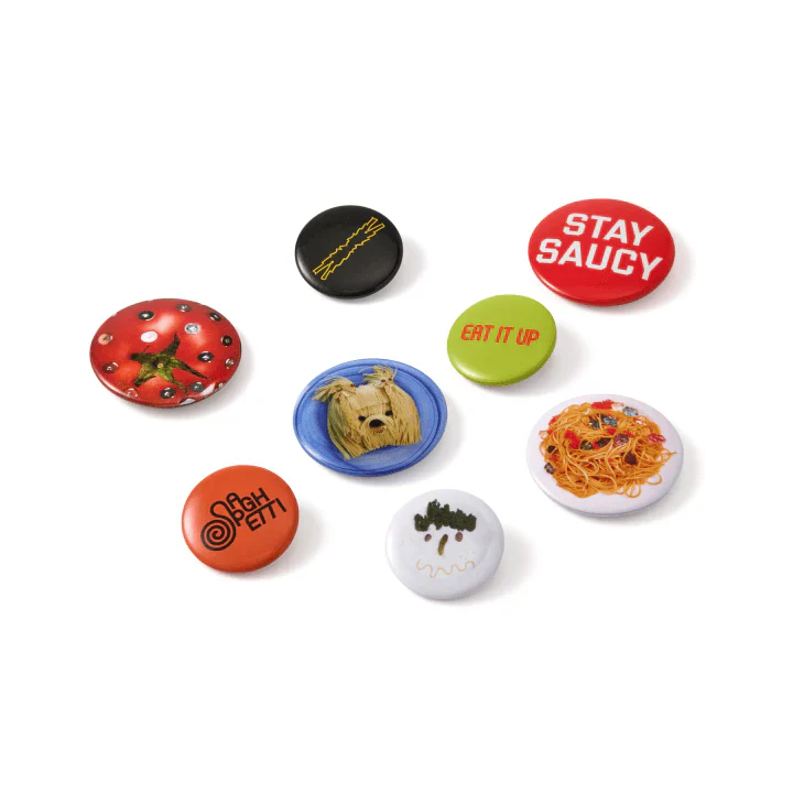 LE SSERAFIM - Pin Badge Set [SPAGHETTI Official MD]