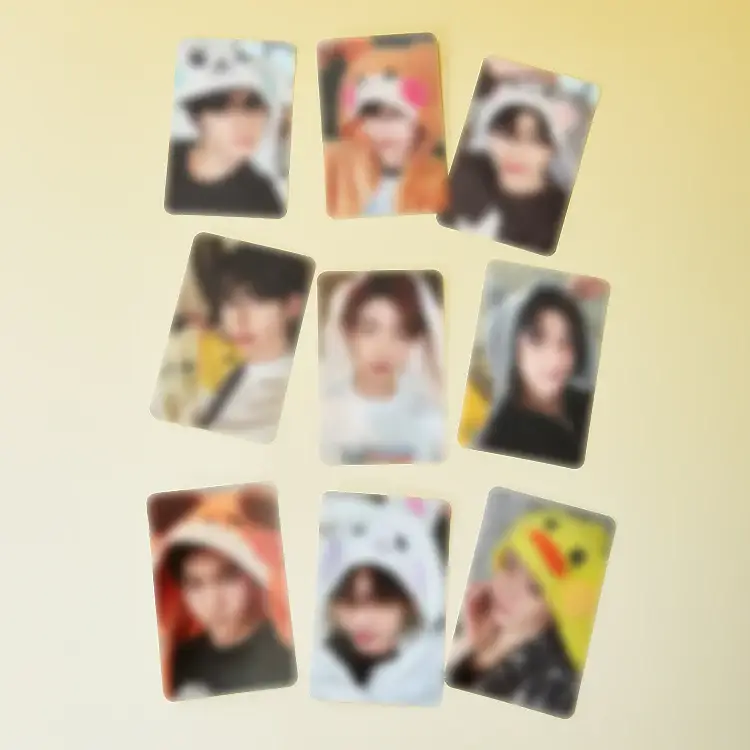ZEROBASEONE - zeroni FLUFFY Wonderland Photocard Holder Pouch - Image 2