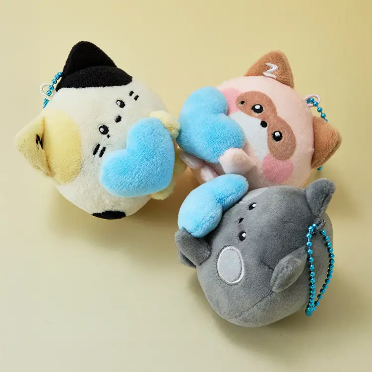 ZEROBASEONE - zeroni FLUFFY Wonderland Plush Magnet Keyring - Image 7